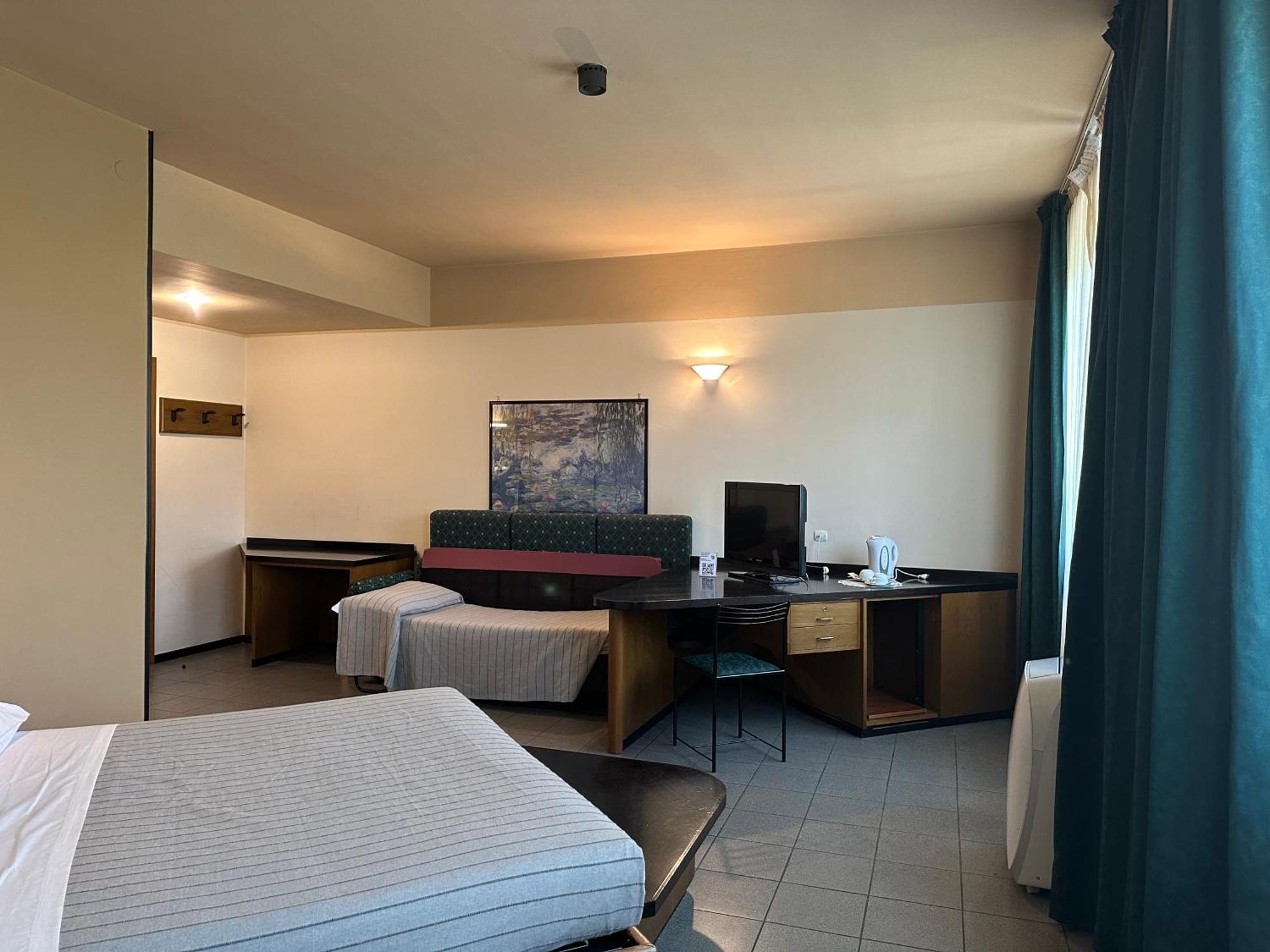 Hotel Griselda Saluzzo Exteriör bild