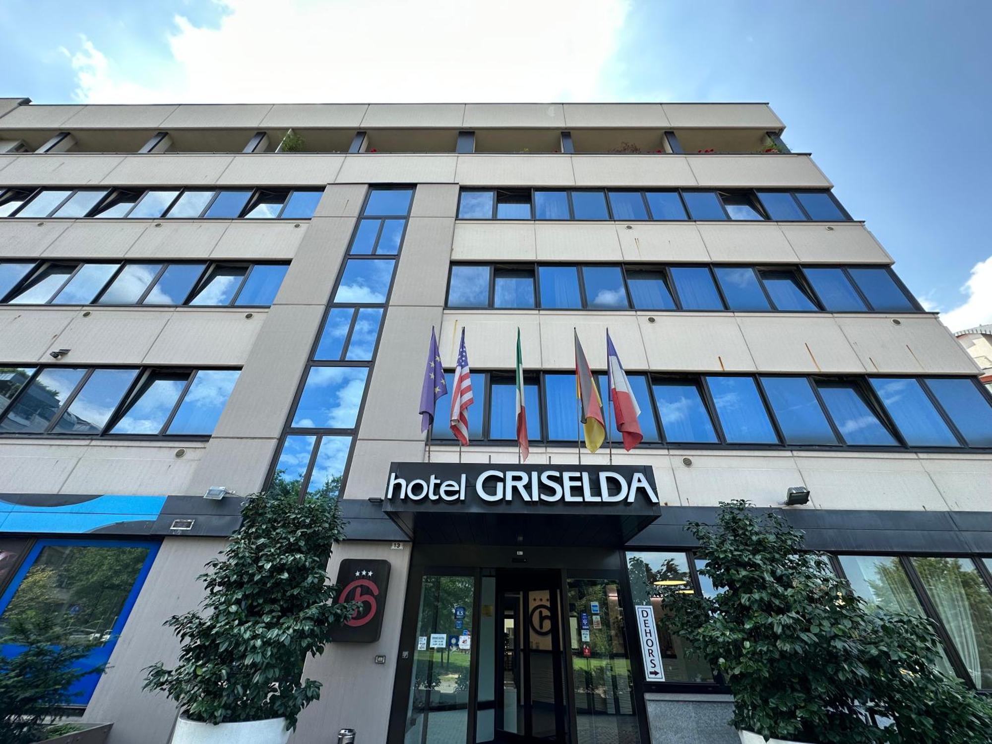 Hotel Griselda Saluzzo Exteriör bild