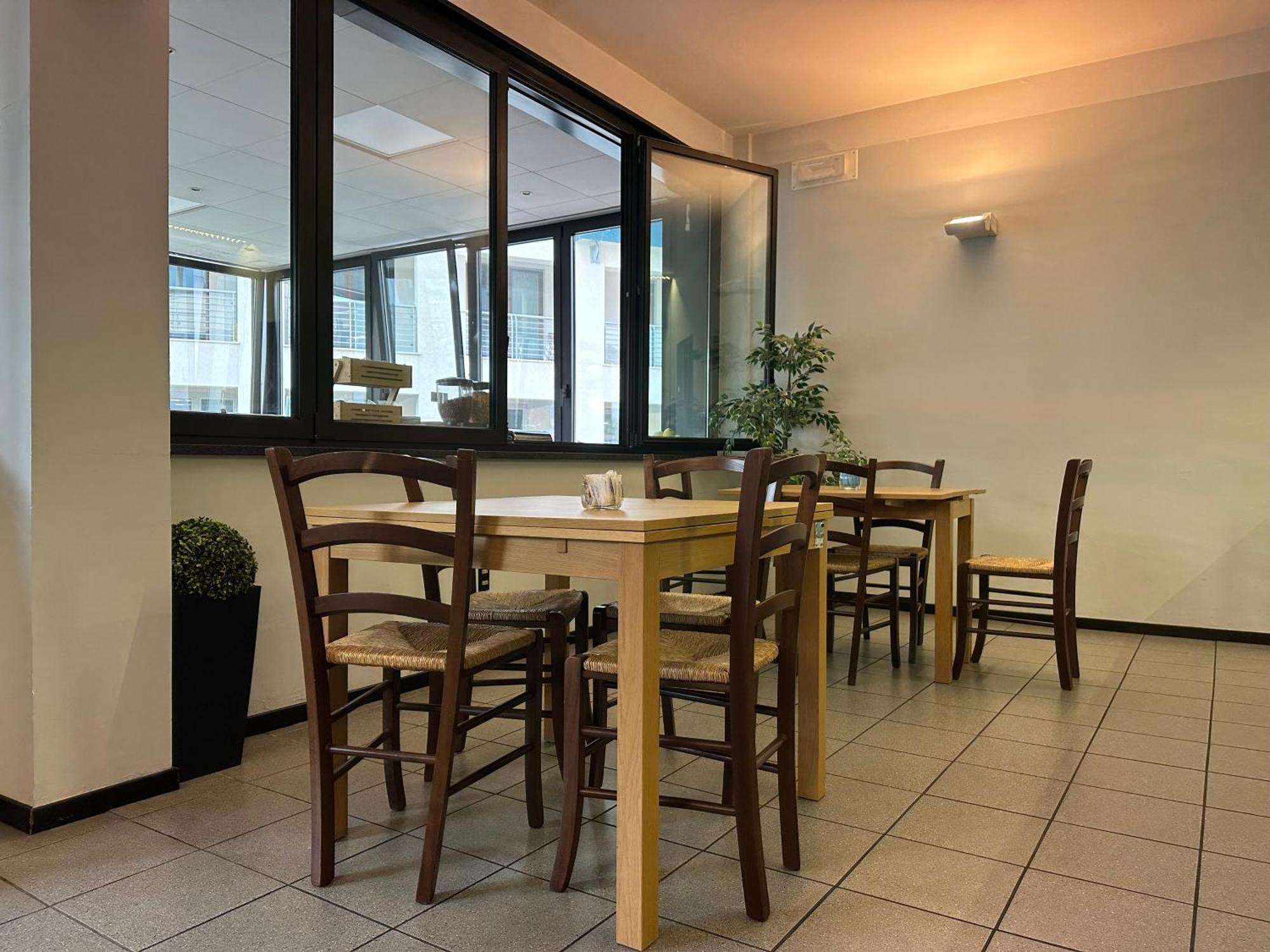 Hotel Griselda Saluzzo Exteriör bild